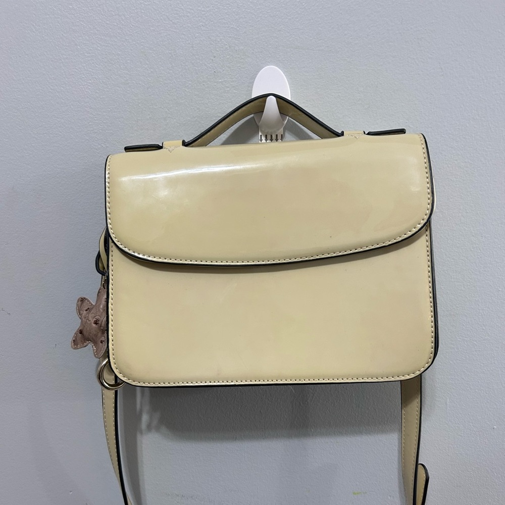 Simply Noelle Crossbody Patent Leather Bag